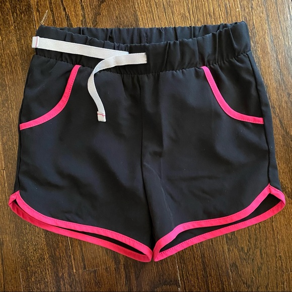 2 Pairs of 2T Active Shorts - Picture 3 of 4